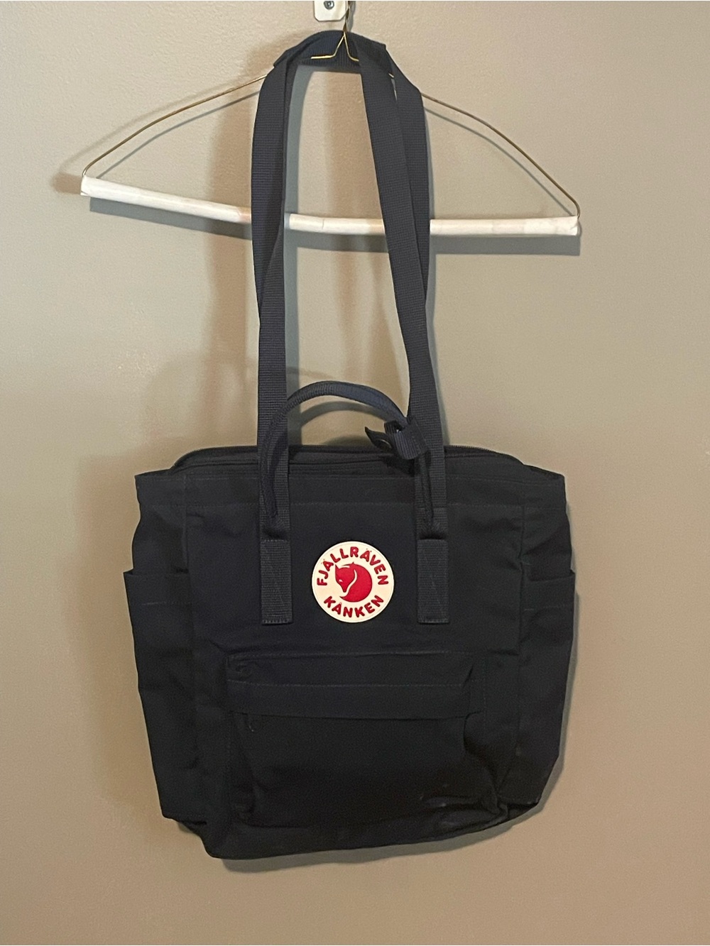 Fjallraven Kanken Tote Bag - Black with Red Logo